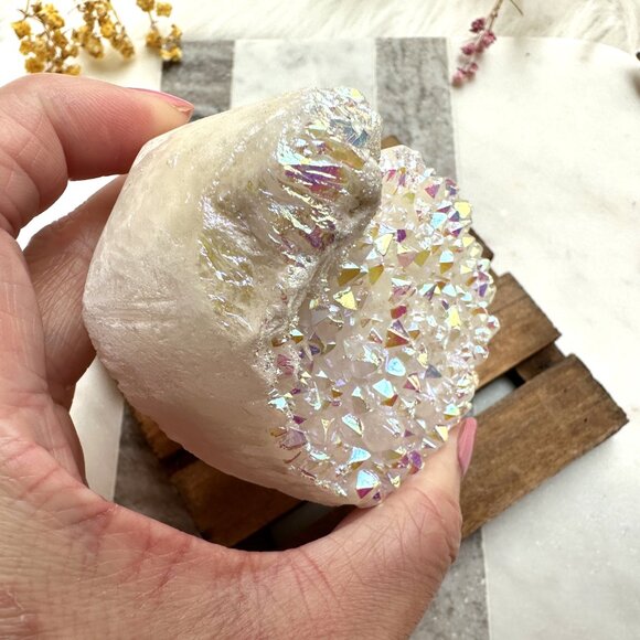 Gorgeous Angel Aura Quartz Heart Cluster - Picture 3 of 6